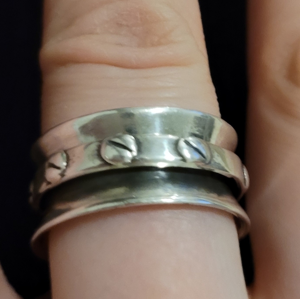 Israeli 925 Spinner Ring